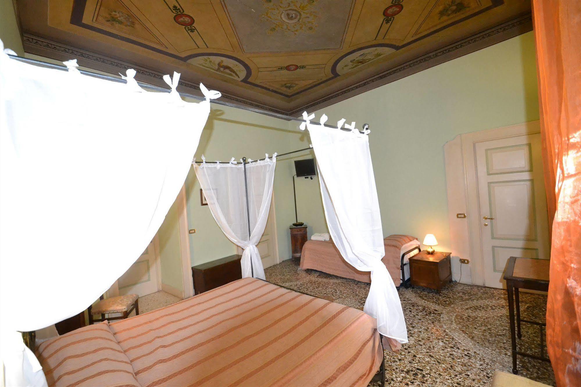 Guesthouse Alba Citta Alta Bergamo Exterior photo