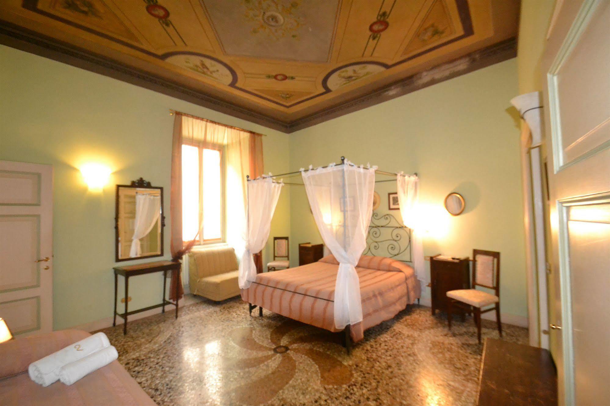 Guesthouse Alba Citta Alta Bergamo Exterior photo